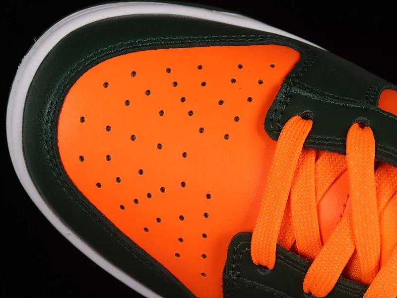 All Categories Nk SB Dunk Series Nk SB Dunk Low Low-top sneakers Nk SB Dunk Low "Miami Hurricanes" Orange-green SB low-top casual sneakers DD1391-300